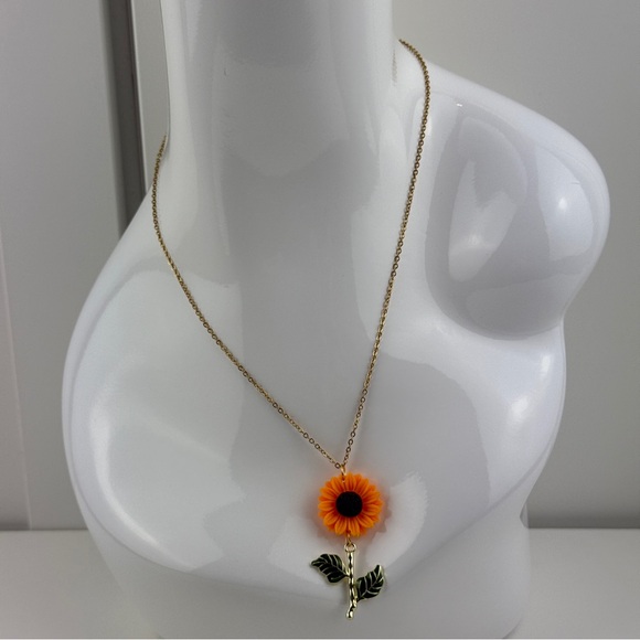 Sunflower Pendant Necklace Flower Floral Faux Gold Chain Enamel Jewelry Gift NEW - Picture 3 of 16